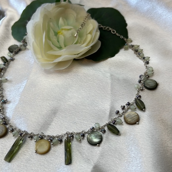 Lia sophia Mother of Pearl Necklace - Picture 9 of 9